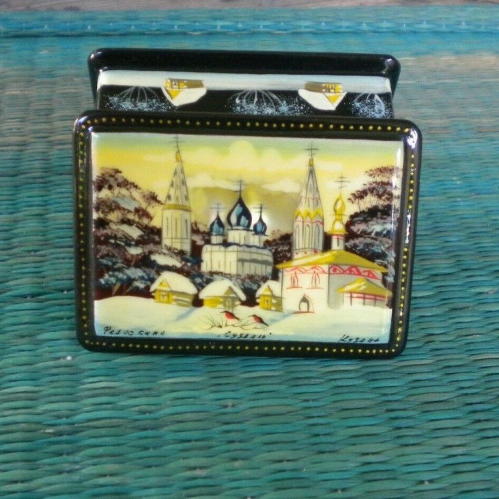 VINTAGE FEDOSKINO LACQUER SQUARE BOX RARE